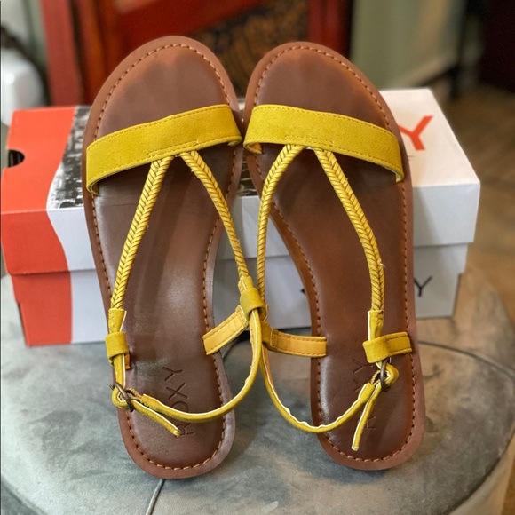 Roxy Kitty Sandals